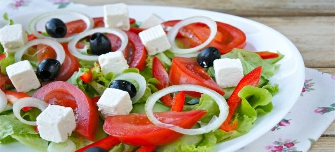 овощной салат с сыром сиртаки